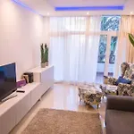 Apartman Casa Evita *